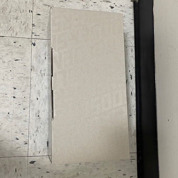 Used like new - Picture 1 of 5